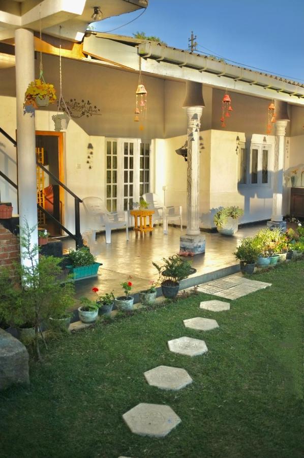 Rc Awkward Nuwara Eliya Exterior foto