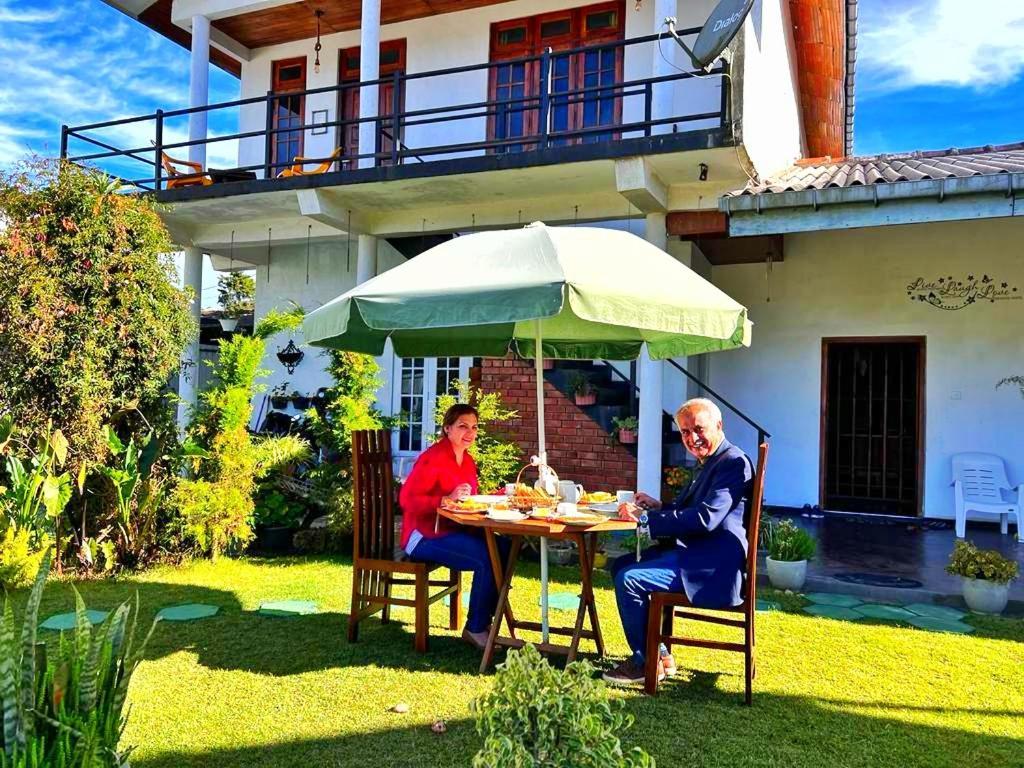 Rc Awkward Nuwara Eliya Exterior foto
